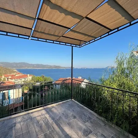 Denize 75m Full Deniz Manzarli * Kas