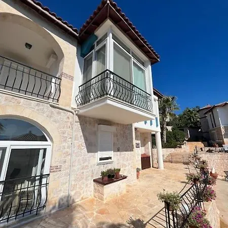 Denize 75m Full Deniz Manzarli * Kas