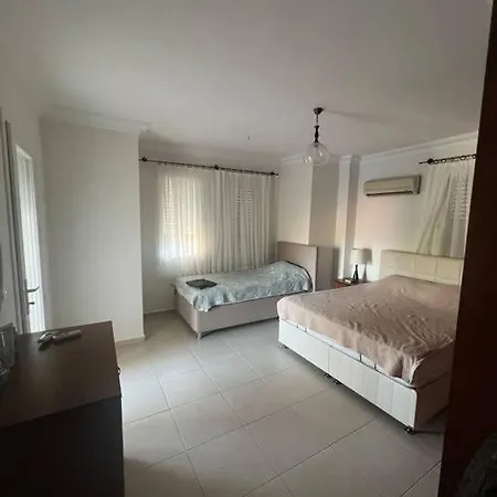 Hotel Denize 75m Full Deniz Manzarli